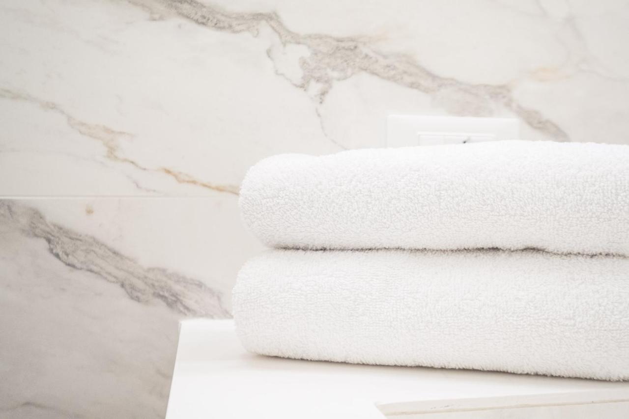 Teatro Romano Easy Suites ヴェローナ エクステリア 写真