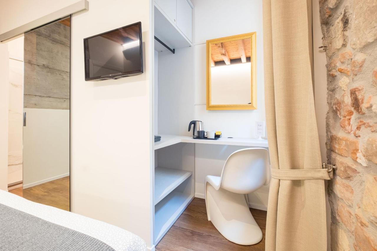 Teatro Romano Easy Suites ヴェローナ エクステリア 写真